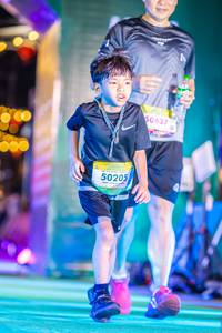 BIB: 50205, 50637
                            <button type="button" onclick="openModal(21812255)" class="btn btn-primary btn-sm float-right btn-popup" data-toggle="modal" data-target=".modal-high-quality">
                        <i class="fas fa-shopping-cart"></i> Add to Cart
                    </button>
                                            <button type="button" onclick="isThisMe(21812255, true)" class="btn btn-success btn-sm float-right btn-popup btn-isme hidden" data-toggle="tooltip" data-placement="bottom" title="นี่คือรูปของคุณใช่ไหม คลิกที่นี่เพื่อเอาเข้าอัลบั้ม">
                        <i class="fas fa-plus"></i> Add to album
                    </button>
                    <button type="button" onclick="isThisMe(21812255, false)" class="btn btn-warning btn-sm float-right btn-popup btn-isnotme hidden">
                        <i class="fas fa-ban"></i> Remove from album
                    </button>